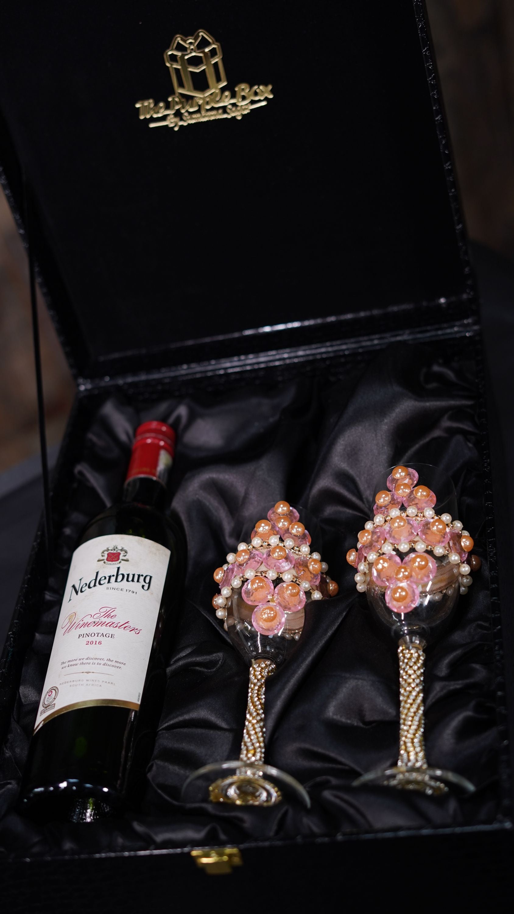 Gift Hamper | Diwali Gift Hamper | Wedding hamper | Dryfruits Hamper | Chocolate Hamper | Blue Floral Hamper