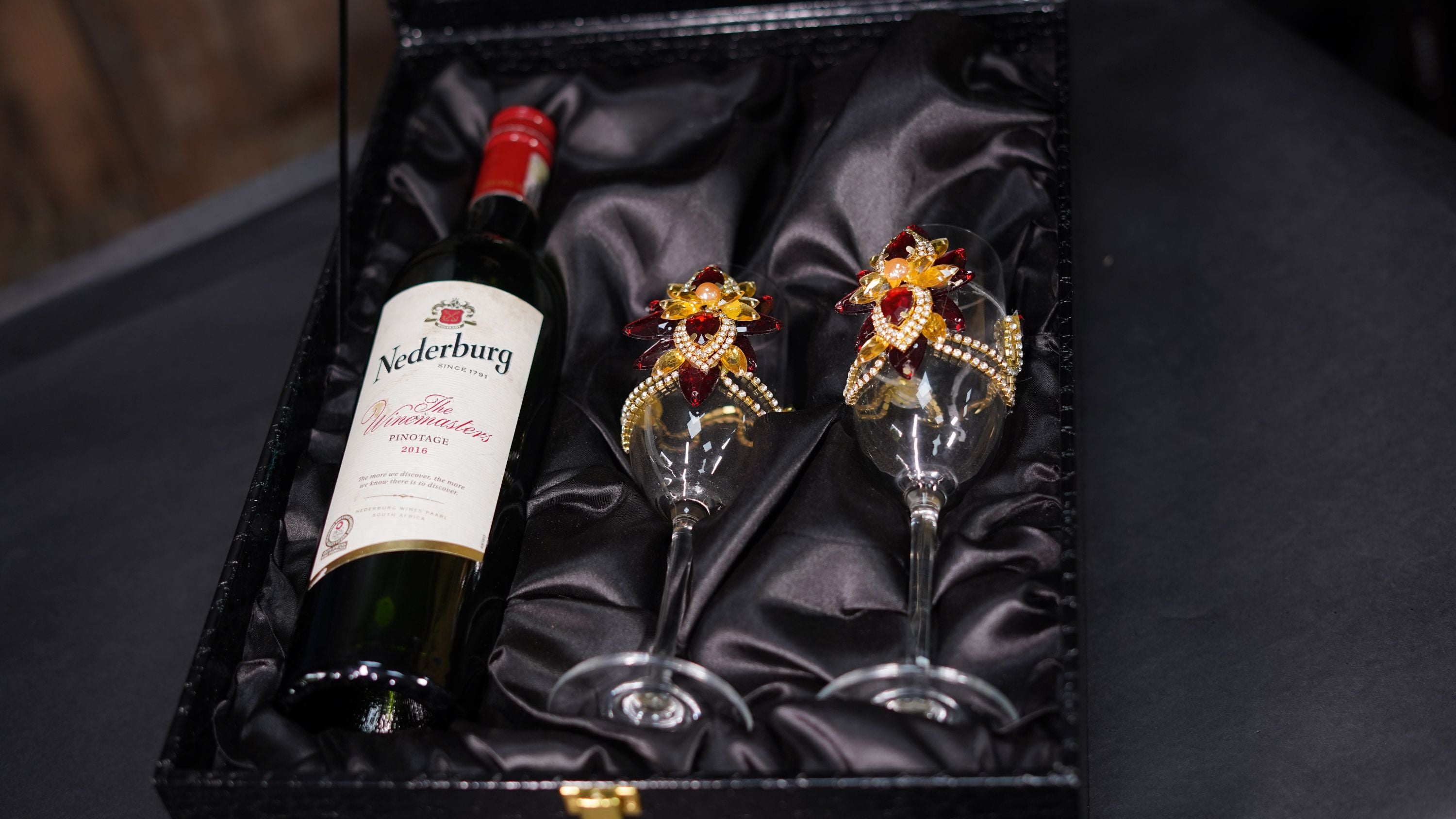 Gift Hamper | Diwali Gift Hamper | Wedding hamper | Dryfruits Hamper | Chocolate Hamper | Blue Floral Hamper